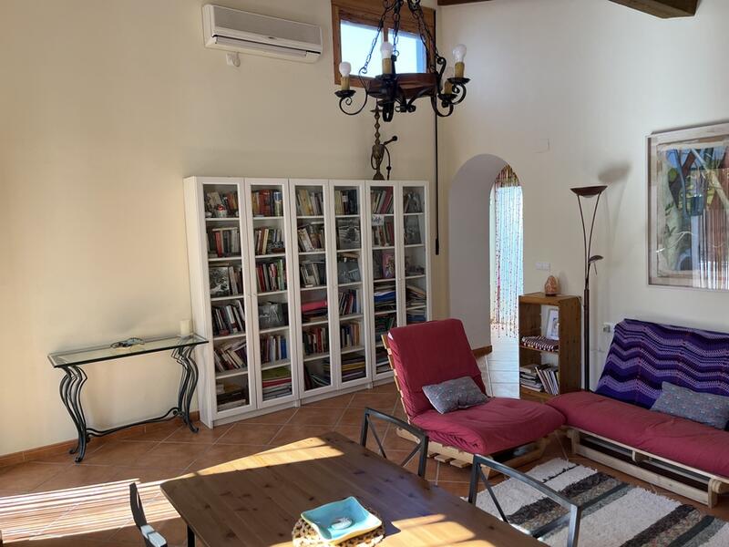 3 Schlafzimmer Landhaus zu verkaufen