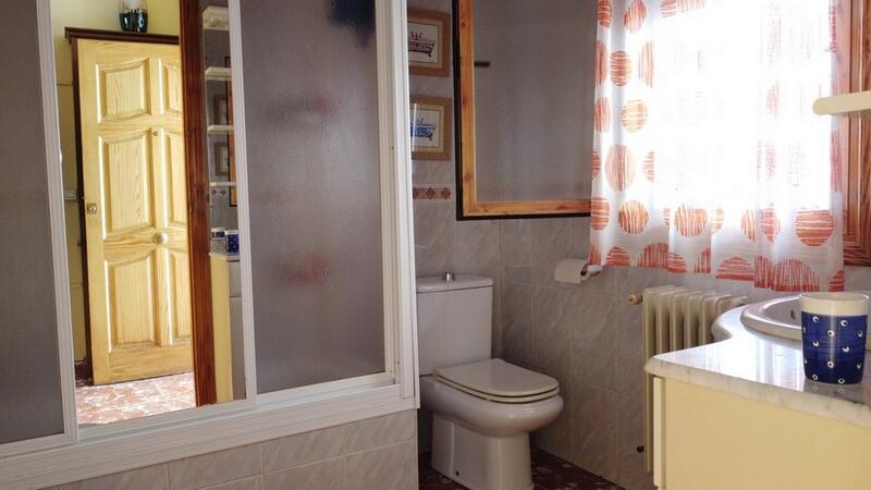 3 bedroom Country House for sale
