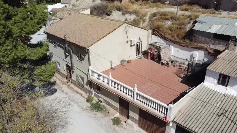 8 slaapkamer Landhuis Te koop
