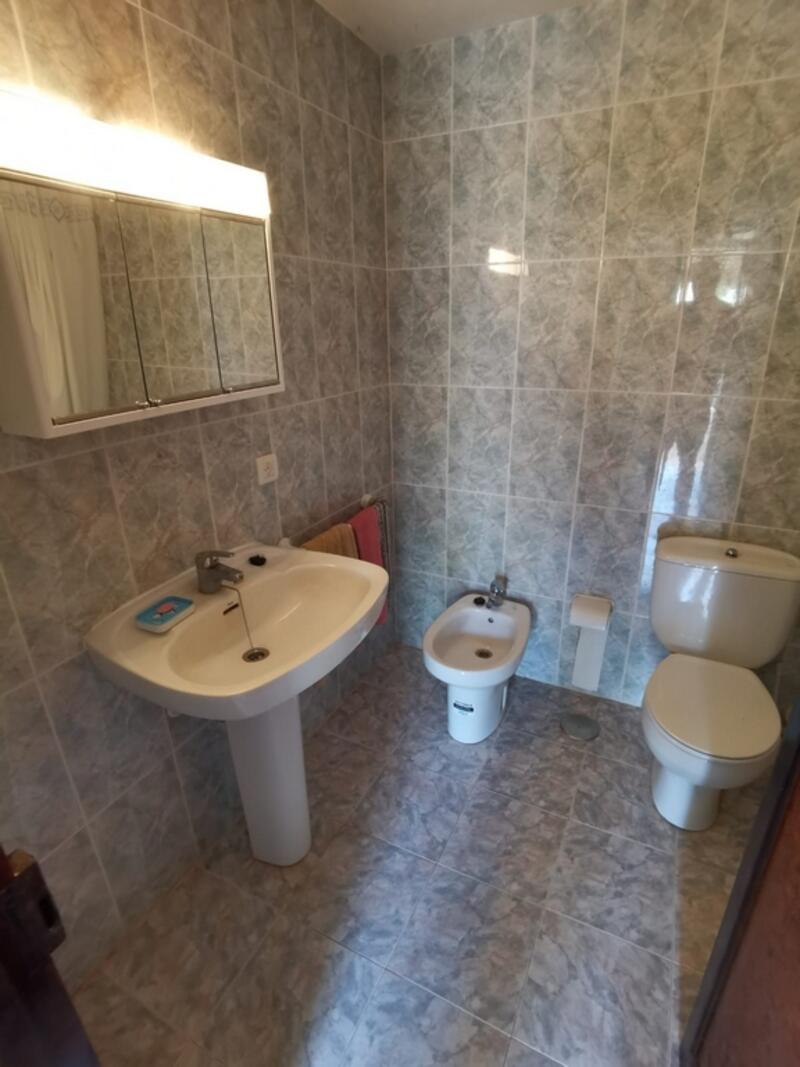 4 Schlafzimmer Landhaus zu verkaufen