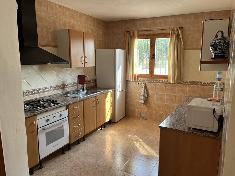 3 soverom Grottehuset til salgs