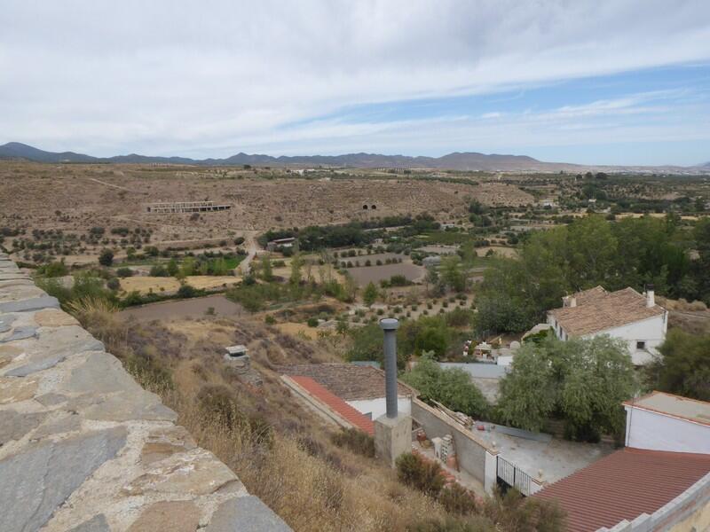 4 bedroom Country House for sale