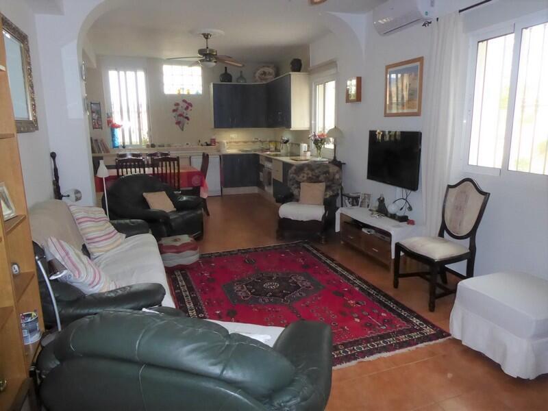 4 bedroom Country House for sale