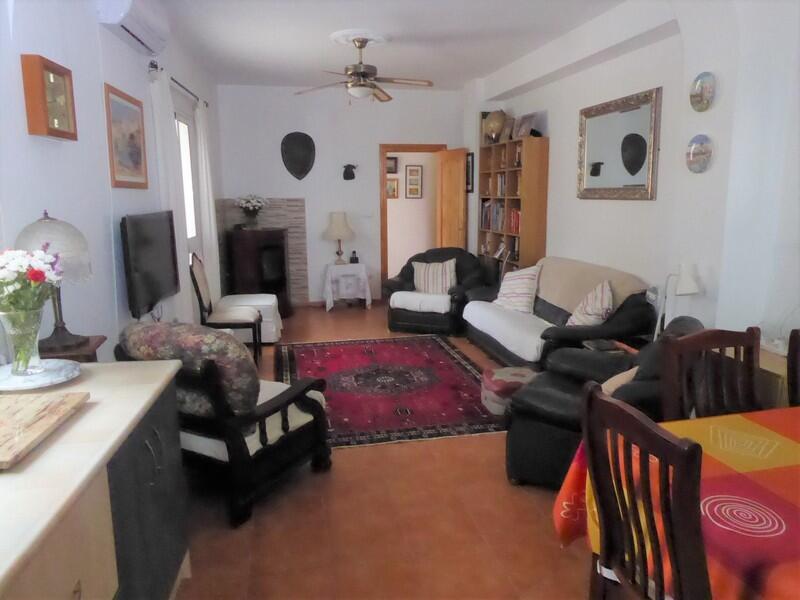 4 bedroom Country House for sale