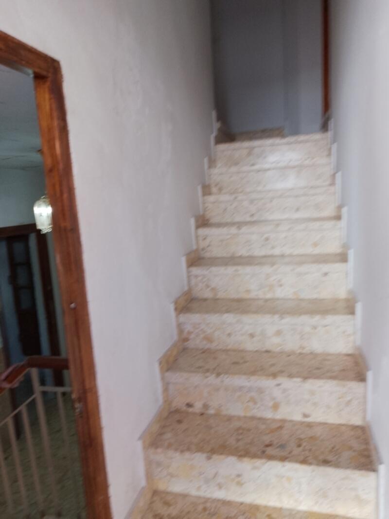 6 bedroom Country House for sale