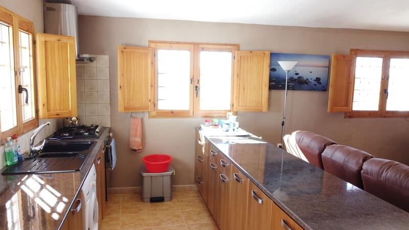 3 chambre Maison Troglodyte à vendre