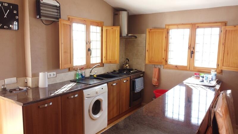 3 chambre Maison Troglodyte à vendre
