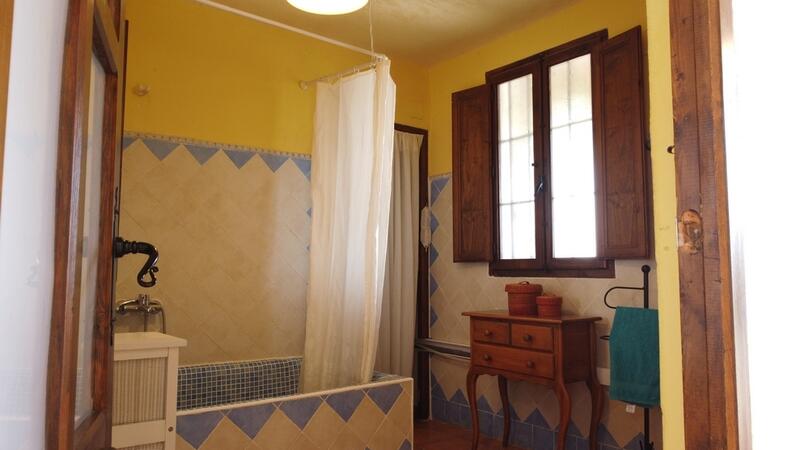 5 bedroom Country House for sale