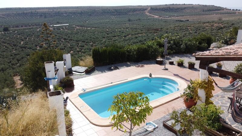 5 bedroom Country House for sale