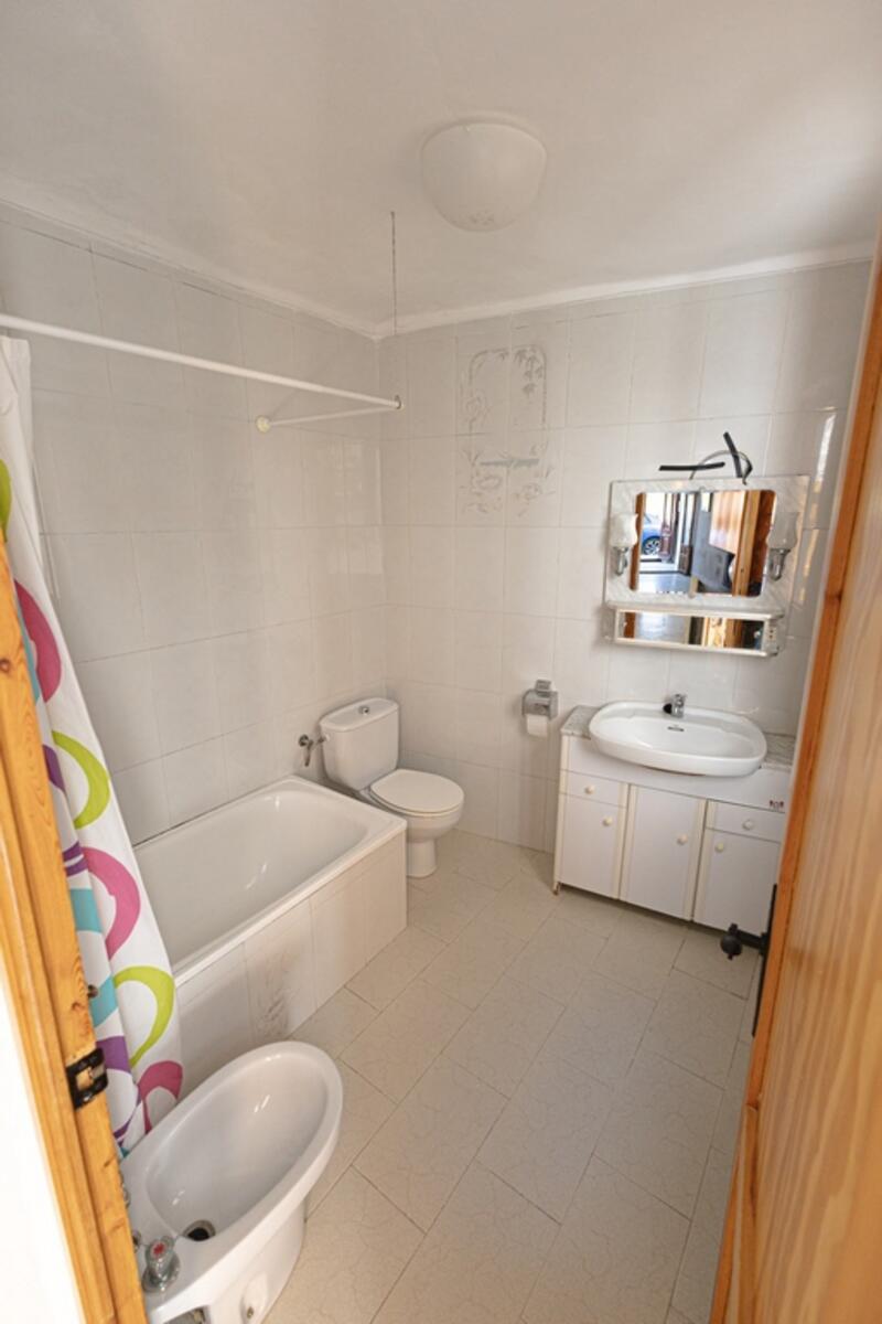 6 bedroom Country House for sale