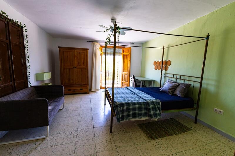 6 bedroom Country House for sale