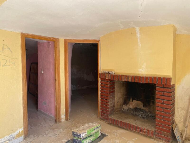 4 bedroom Cave House for sale