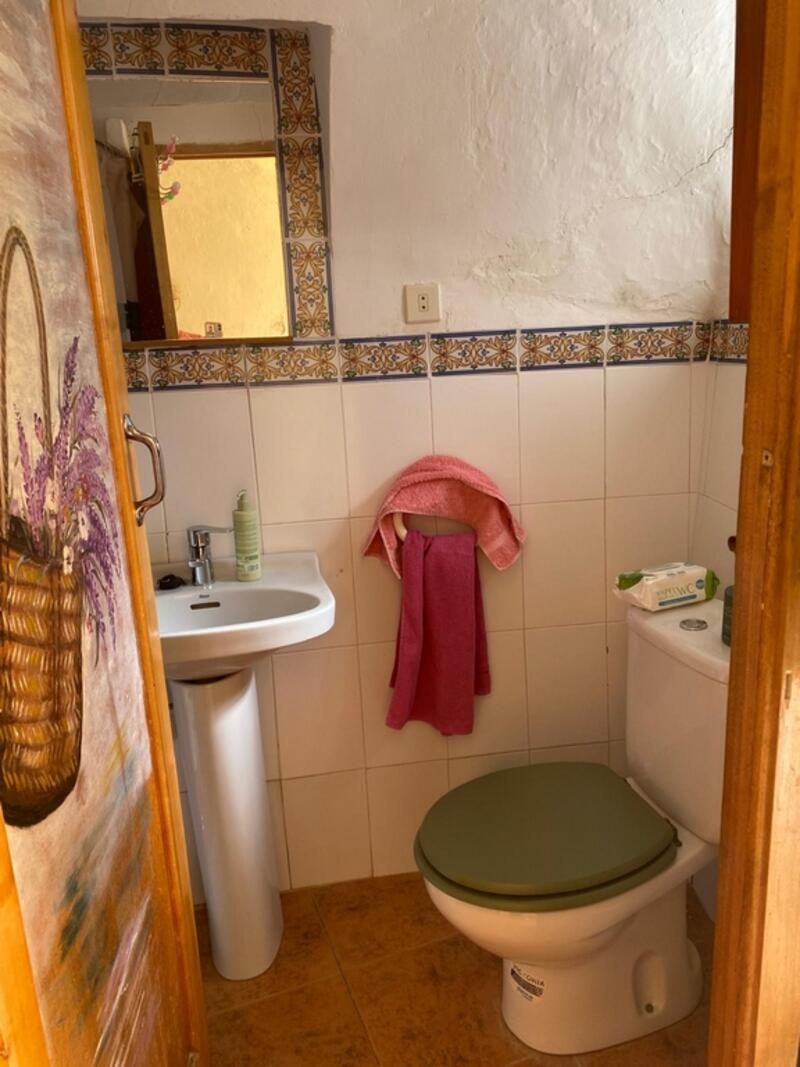 4 bedroom Cave House for sale