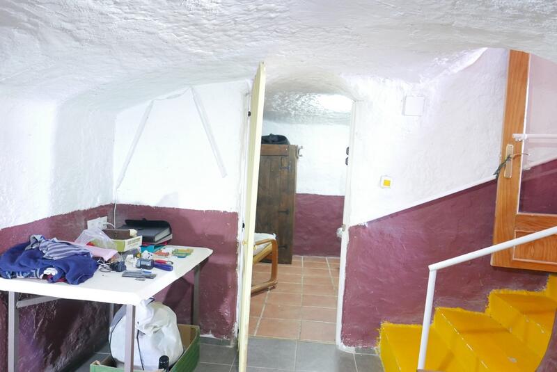 2 soveværelse Grottehus til salg