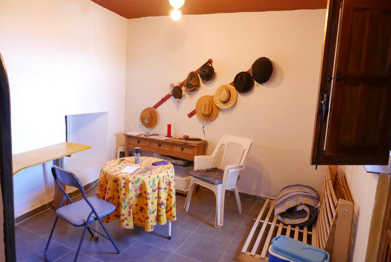 2 soveværelse Grottehus til salg