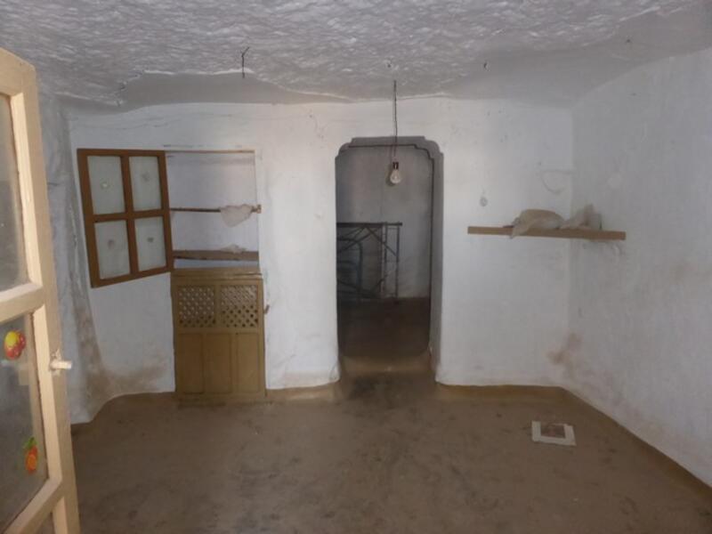 3 Cuarto Casa Cueva en venta