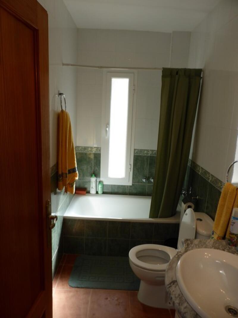 1 bedroom Country House for sale 1 bedroom Country House for sale