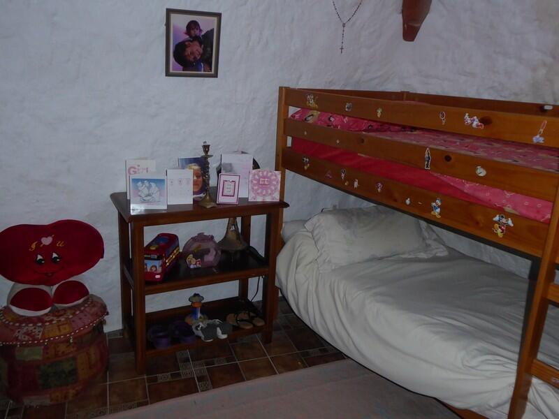 3 soveværelse Grottehus til salg 3 soveværelse Grottehus til salg