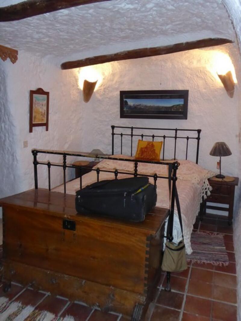 3 soveværelse Grottehus til salg 3 soveværelse Grottehus til salg