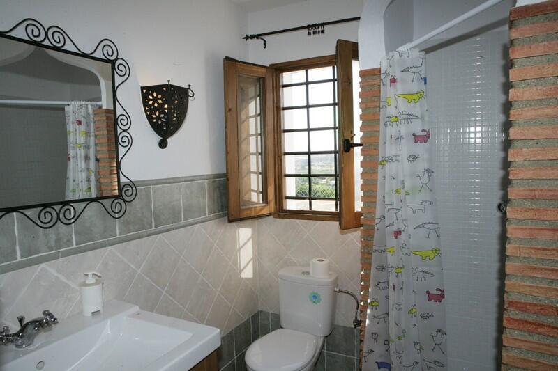 2 sovrum Grottahus till salu