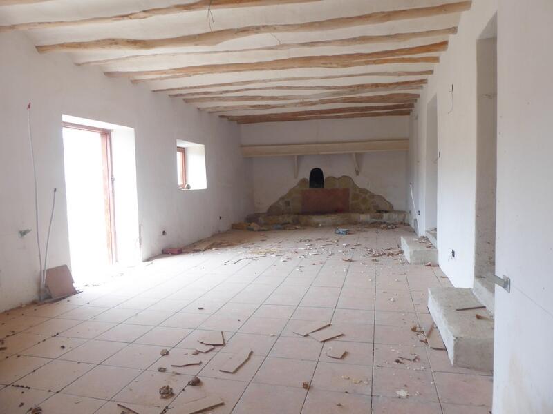 9 bedroom Country House for sale