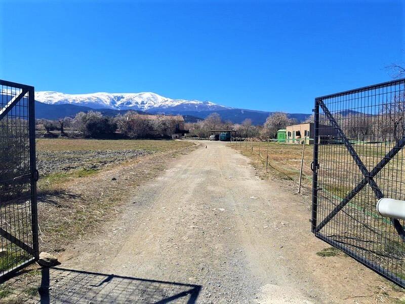 3 bedroom Country House for sale 3 bedroom Country House for sale