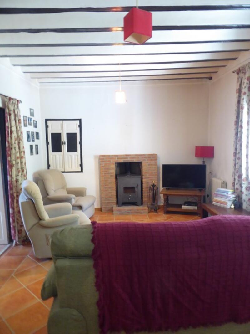 5 bedroom Country House for sale