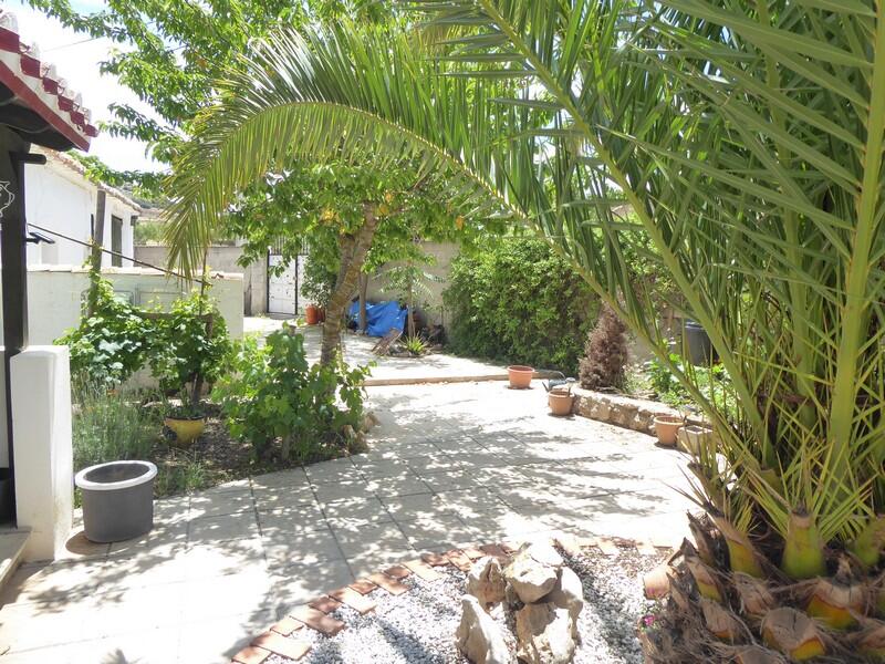 5 bedroom Country House for sale