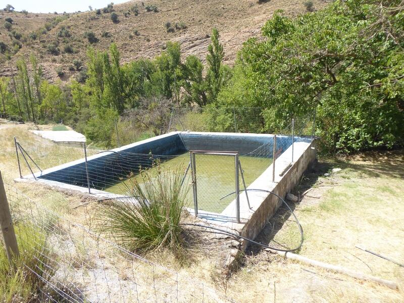 6 bedroom Country House for sale