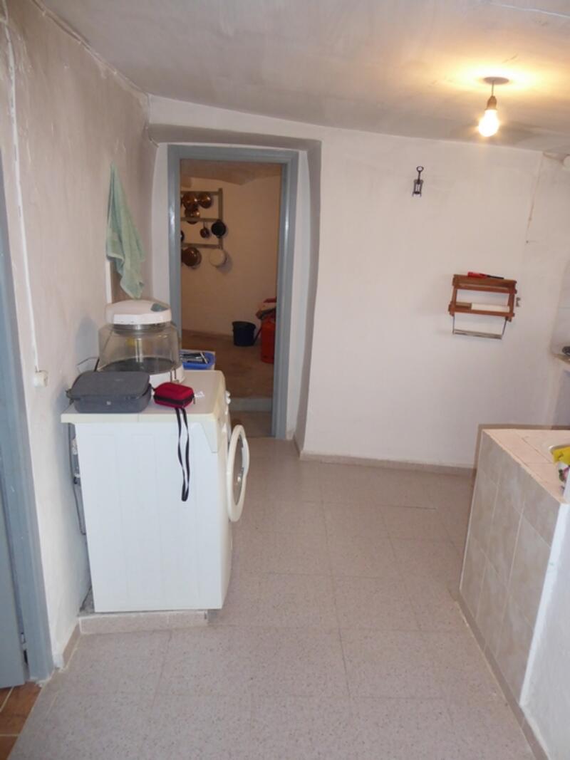 7 soveværelse Grottehus til salg 7 soveværelse Grottehus til salg