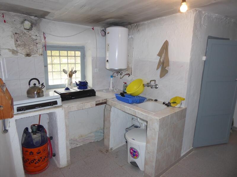 7 soveværelse Grottehus til salg 7 soveværelse Grottehus til salg