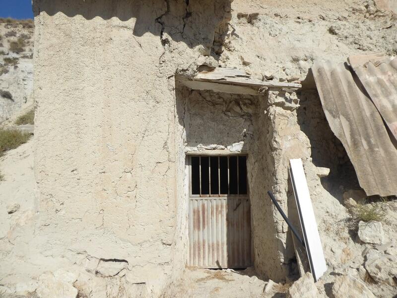 10 Cuarto Casa Cueva en venta