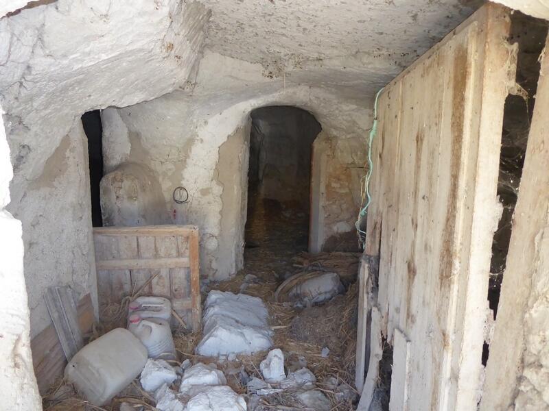 10 Cuarto Casa Cueva en venta