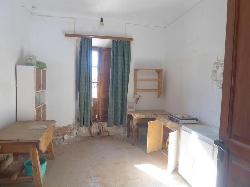 9 Cuarto Casa de Campo en venta