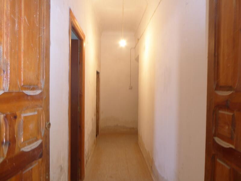 9 Cuarto Casa de Campo en venta