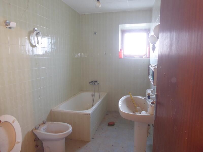 9 Cuarto Casa de Campo en venta