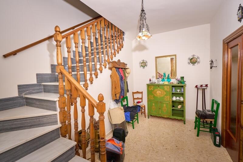 5 Schlafzimmer Landhaus zu verkaufen