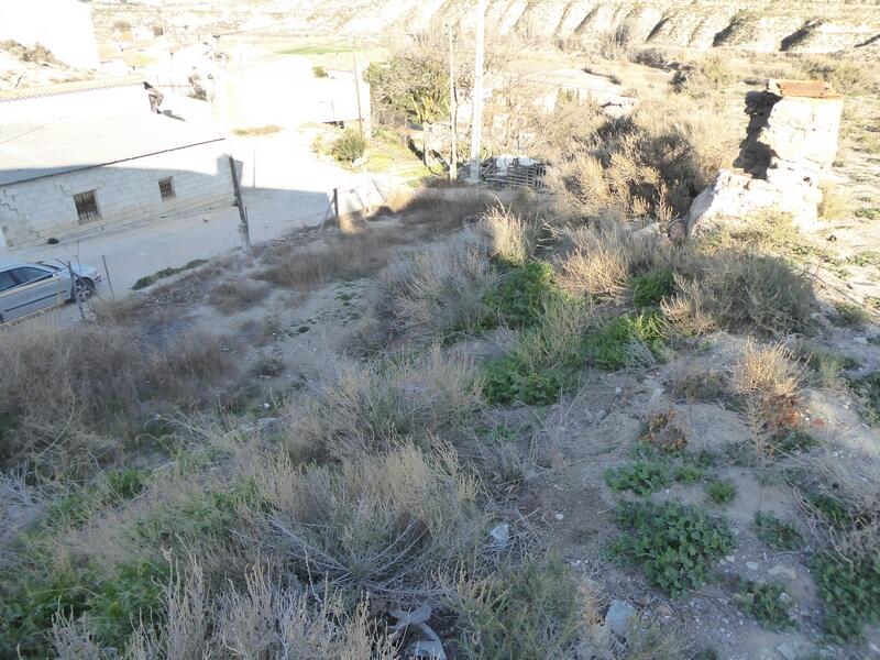 6 soveværelse Grottehus til salg