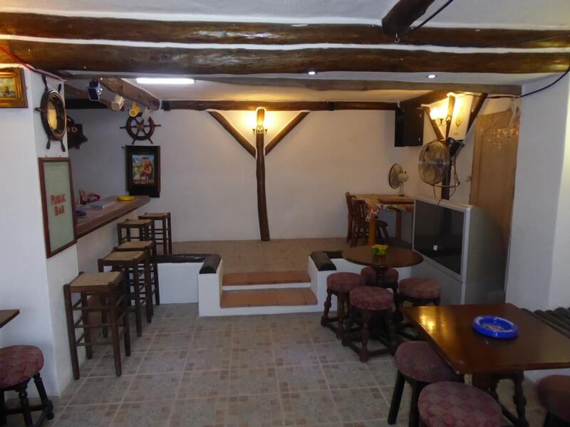 7 soveværelse Landsted til salg