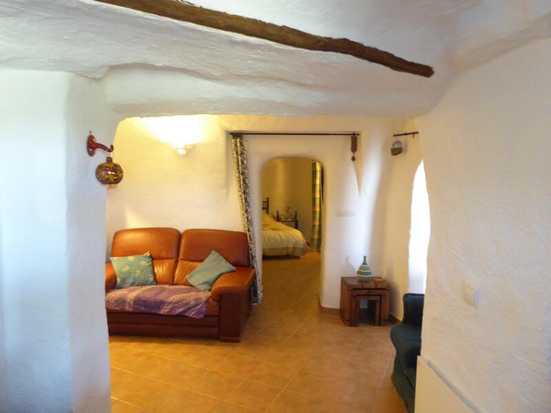 3 soveværelse Grottehus til salg