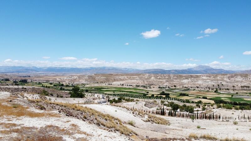 6 bedroom Cave House for sale