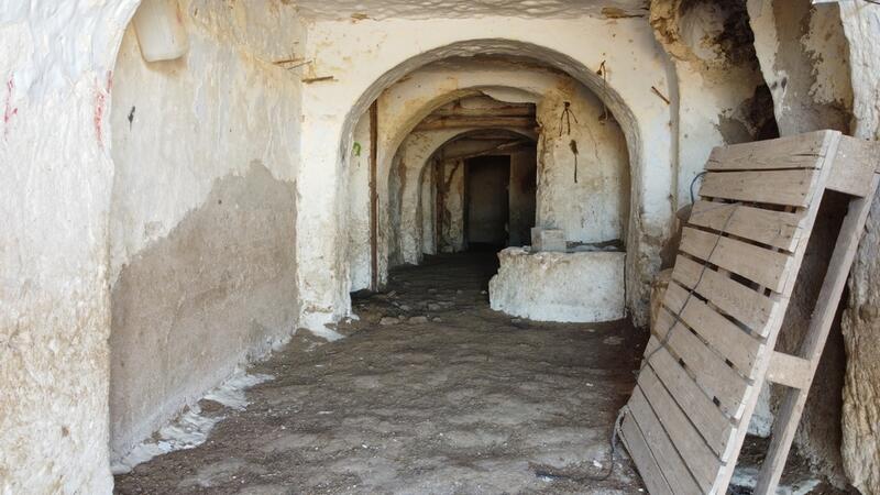 6 bedroom Cave House for sale