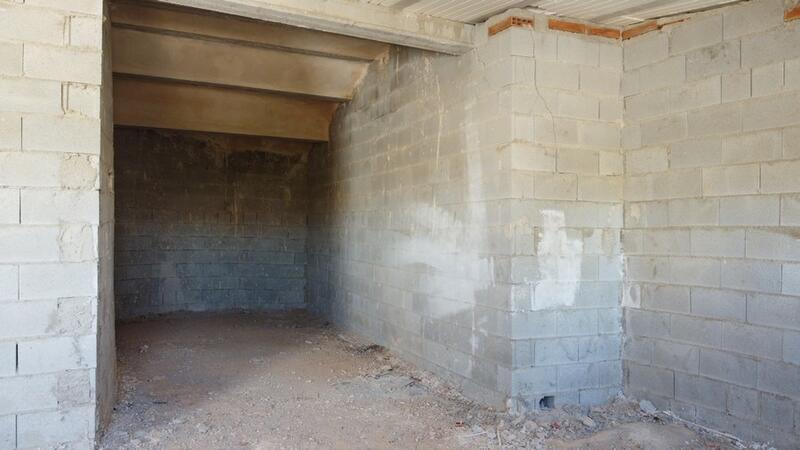 5 soveværelse Grottehus til salg