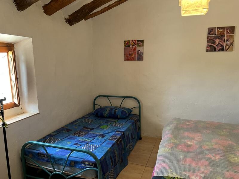 2 bedroom Country House for sale