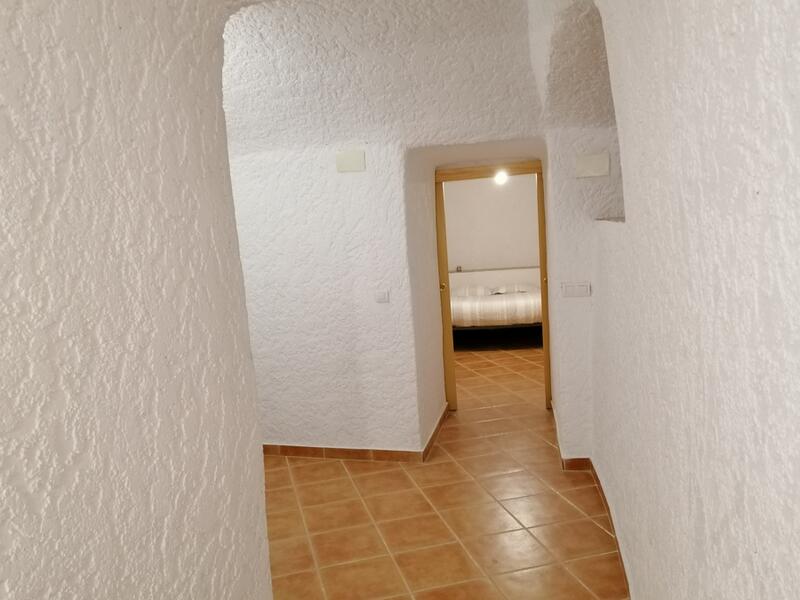 5 bedroom Cave House for sale