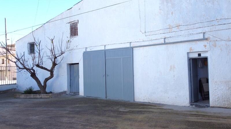 4 bedroom Cave House for sale