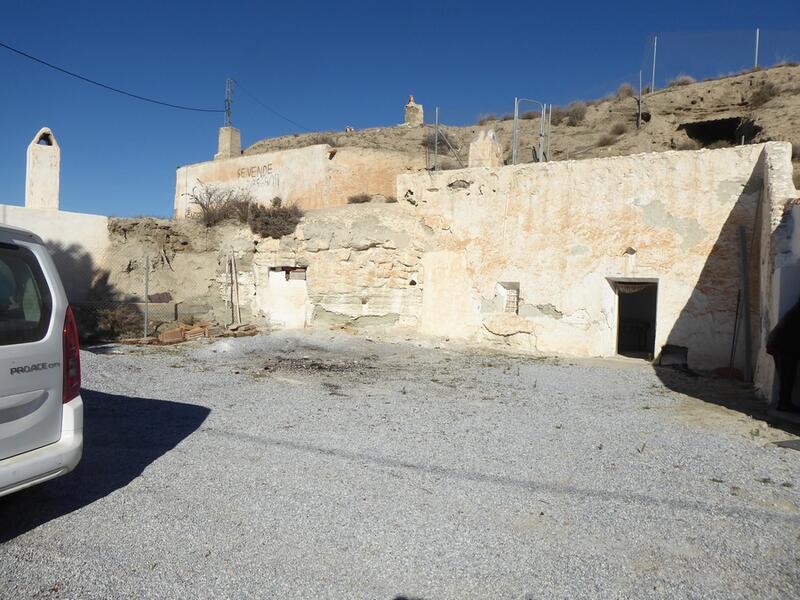 3 soverom Grottehuset til salgs