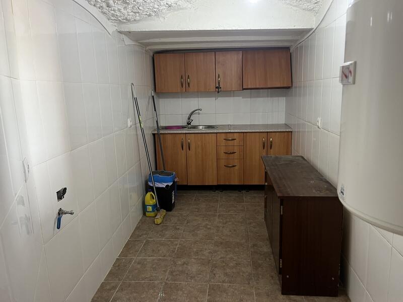 2 soverom Grottehuset til salgs