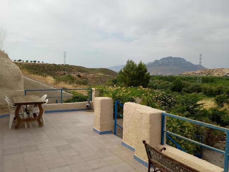 7 soverom Grottehuset til salgs 7 soverom Grottehuset til salgs