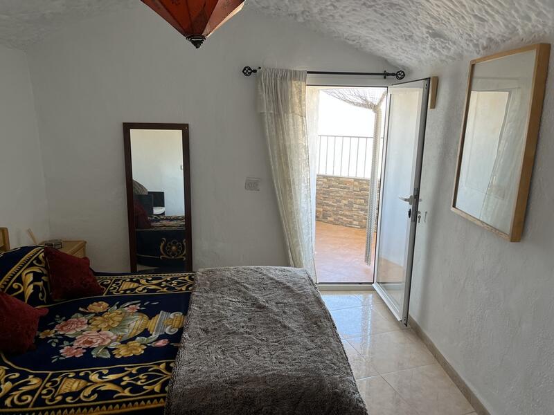 4 Cuarto Casa Cueva en venta